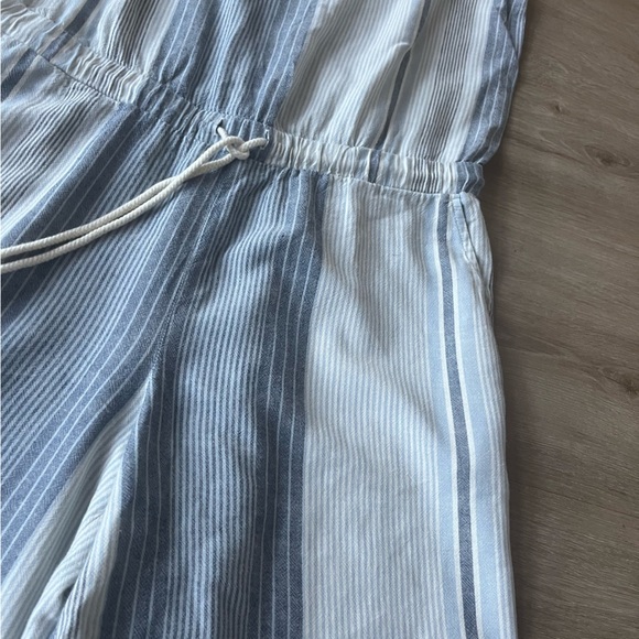 Anthropologie Cloth & Stone Linen Blend Striped Sleeveless Jumpsuit SZ M - Picture 2 of 10
